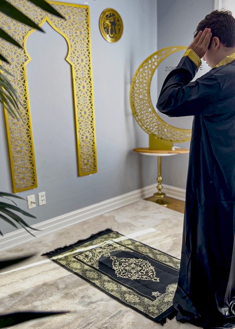 Mihrab Islamic Wall Art – Allah & Muhammad Calligraphy for Prayer Corner